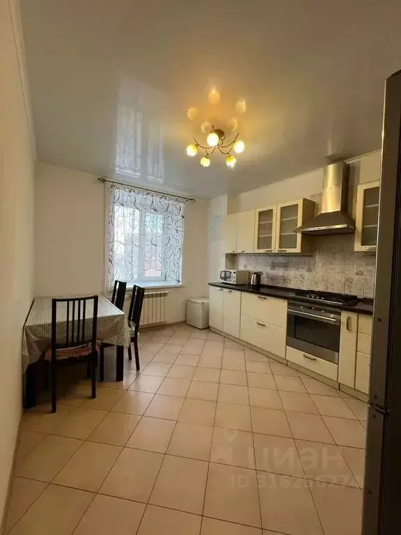 2-к кв. Татарстан, Казань Чистопольская ул., 72 (68.0 м) - Фото 0