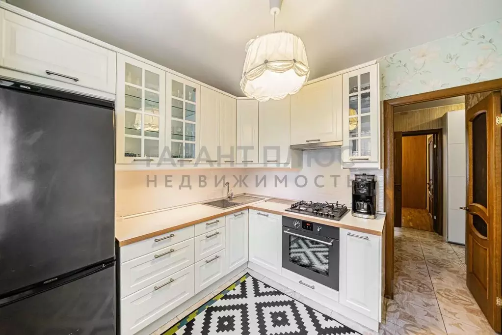 2-к кв. Липецкая область, Липецк Индустриальная ул., 3 (70.0 м) - Фото 2