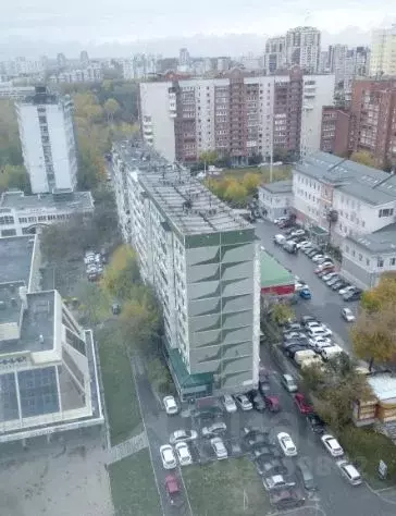 Комната Свердловская область, Екатеринбург ул. Хохрякова, 102 (11.8 м) - Фото 1