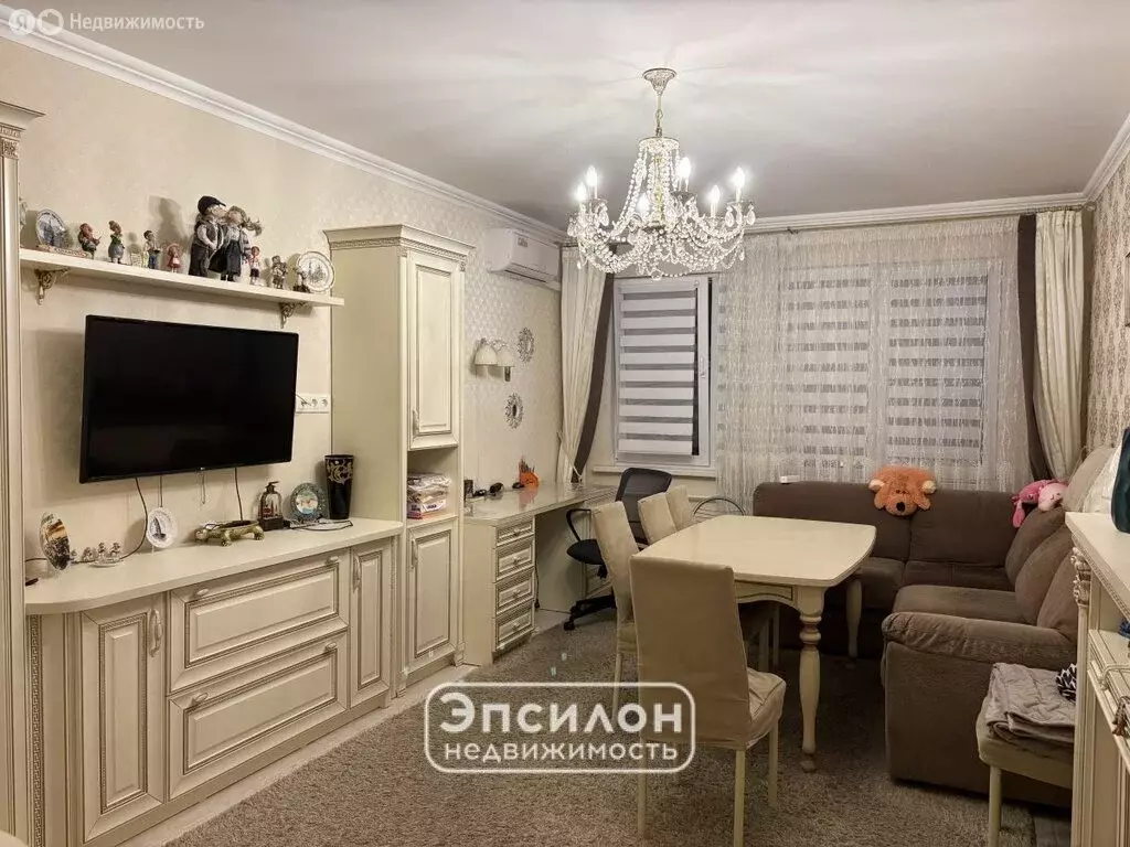 2-комнатная квартира: Курск, улица Карла Маркса, 31А (62.6 м) - Фото 2