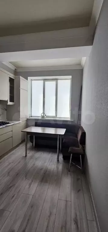 1-к. квартира, 45 м, 2/7 эт. - Фото 1
