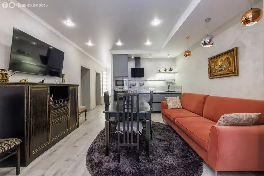 2-комнатная квартира: Брянск, Красноармейская улица, 119 (66.8 м) - Фото 1