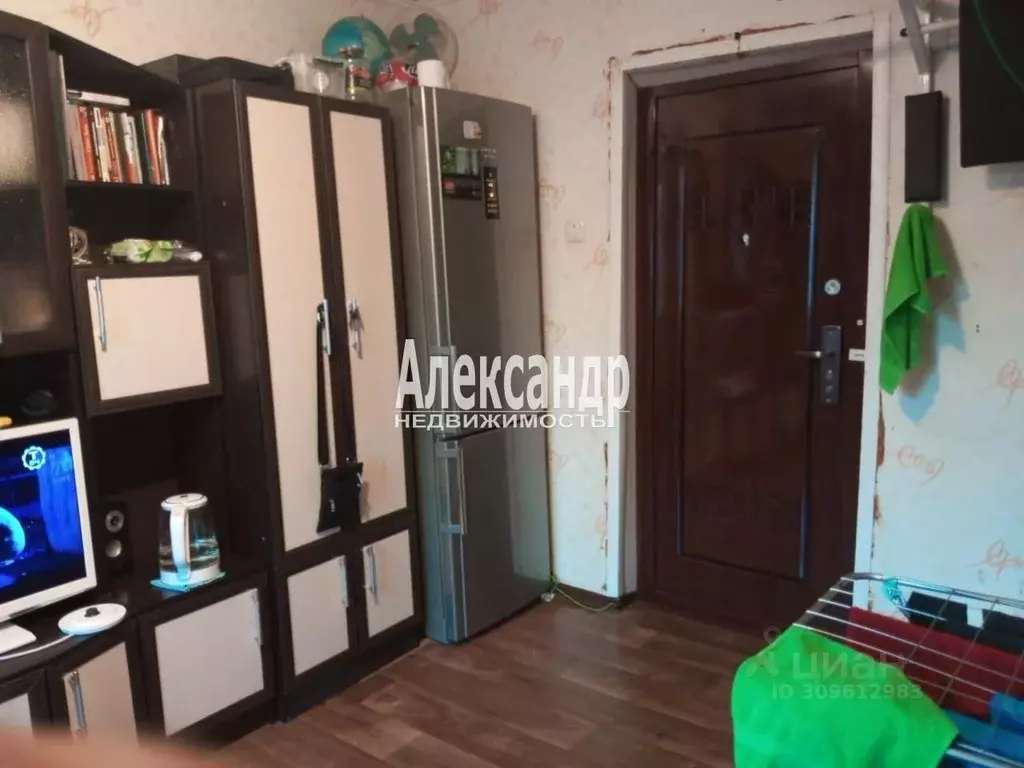 Комната Санкт-Петербург ул. Димитрова, 3К2 (12.7 м) - Фото 2