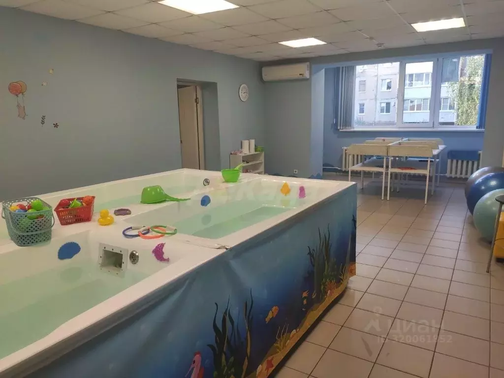 Помещение свободного назначения в Ульяновская область, Ульяновск ул. ... - Фото 1