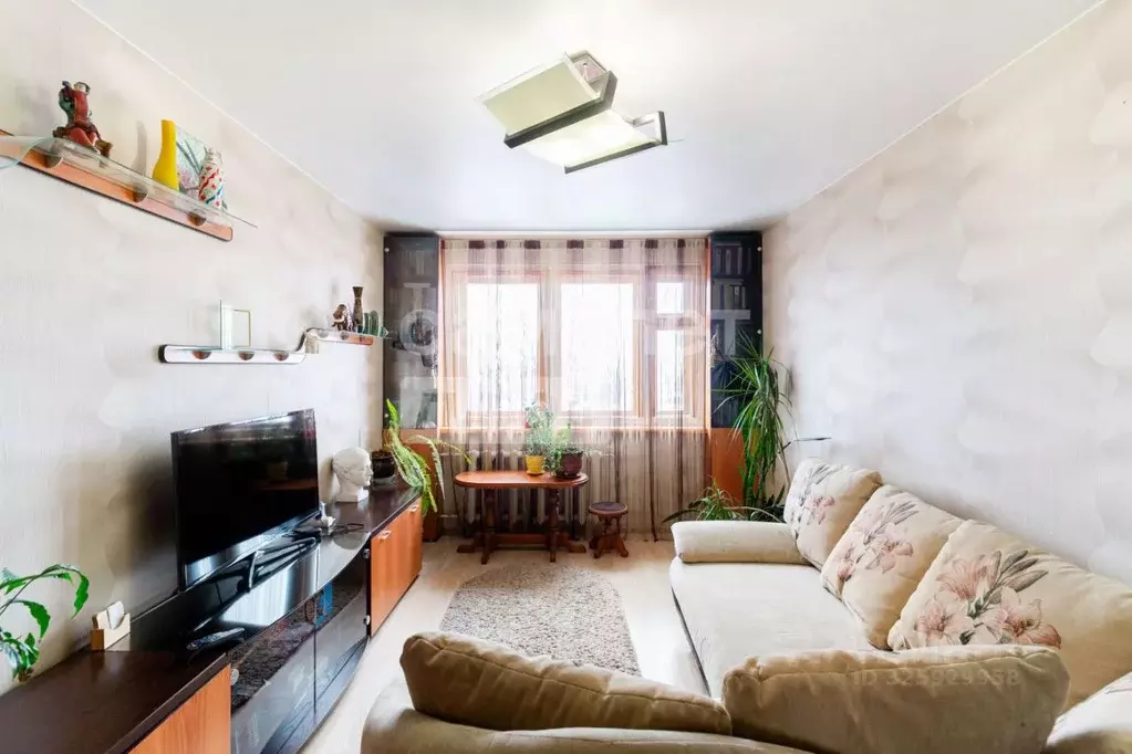 2-к кв. Омская область, Омск Харьковская ул., 15 (52.0 м) - Фото 1