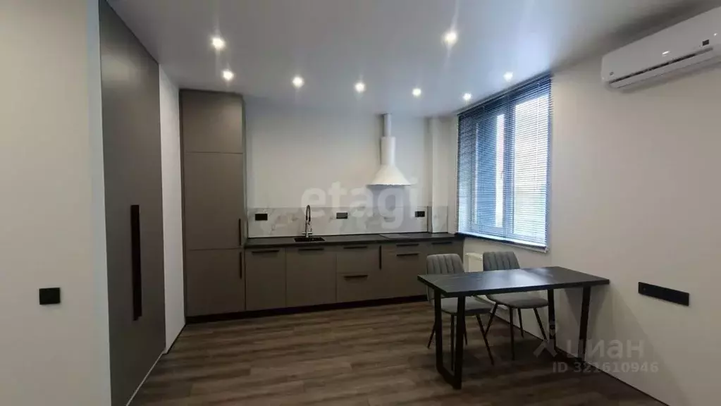 1-к кв. Приморский край, Владивосток ул. Полковника Фесюна, 20 (36.0 ... - Фото 0