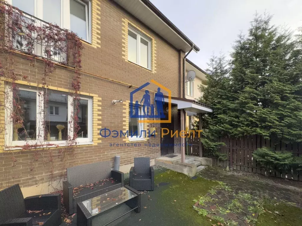 Таунхаус в Калужская область, Обнинск ул. Хвойная, 76 (90 м) - Фото 2