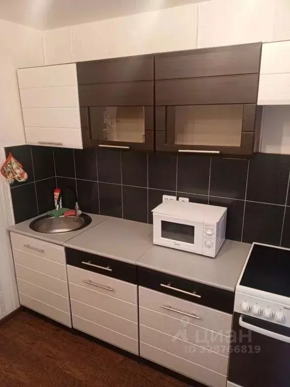 1-к кв. Нижегородская область, Балахна пер. Гашека, 4 (33.2 м) - Фото 1