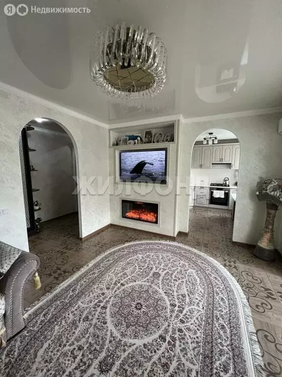 3-комнатная квартира: Георгиевск, улица Калинина, 131/1 (67 м) - Фото 0