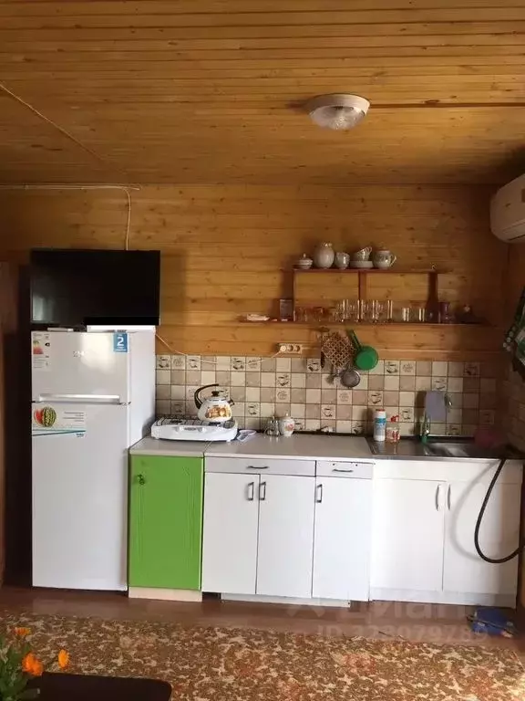 Дом в Крым, Ленинский район, Войковское с/пос, с. Курортное ул. ... - Фото 2