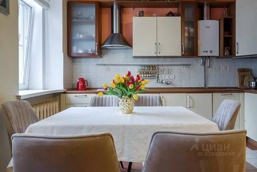 4-к кв. Москва ул. Казакова, 3С1 (112.2 м) - Фото 2