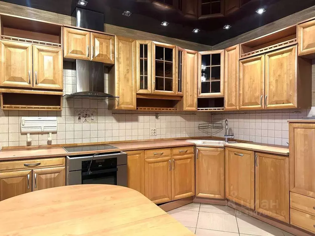 3-к кв. Кировская область, Киров ул. Морозовская, 77 (94.0 м) - Фото 2