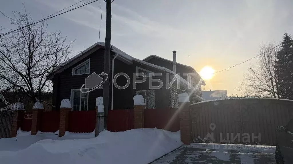 Дом в Тюменская область, Тюменский муниципальный округ, д. Головина  ... - Фото 1