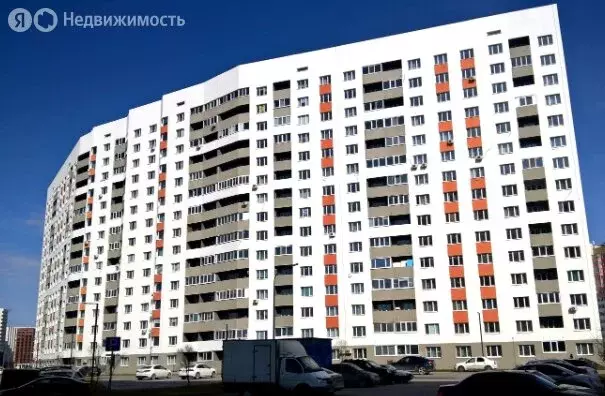 2-комнатная квартира: Тюмень, улица Новосёлов, 113 (53 м) - Фото 0