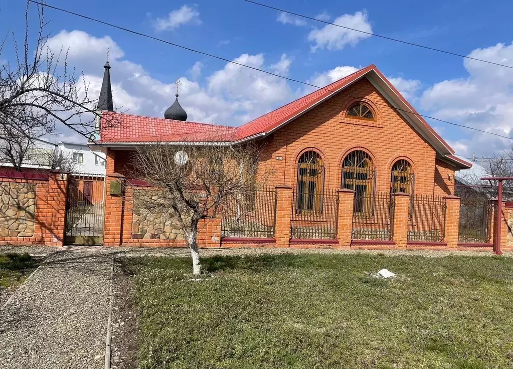 Дом в Краснодарский край, Мостовской пгт ул. Энгельса, 38 (147 м) - Фото 1