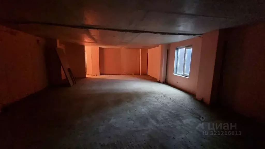 Помещение свободного назначения в Чувашия, Чебоксары просп. ... - Фото 1