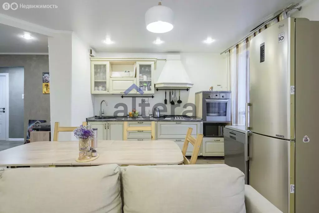 3-комнатная квартира: Казань, проспект Ямашева, 76 (65.7 м) - Фото 2