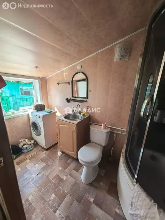 Дом в посёлок городского типа Усть-Баргузин, улица Орджоникидзе, 53 ... - Фото 2