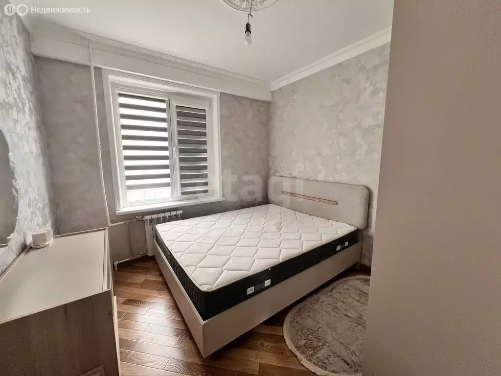 3-комнатная квартира: Махачкала, улица Юсупа Акаева, 15 (58 м) - Фото 2