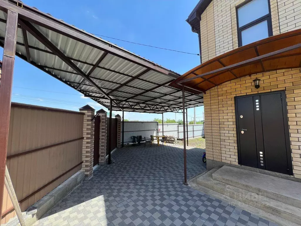 Дом в Ставропольский край, Ставрополь ул. Тюльпановая, 121А (146 м) - Фото 1