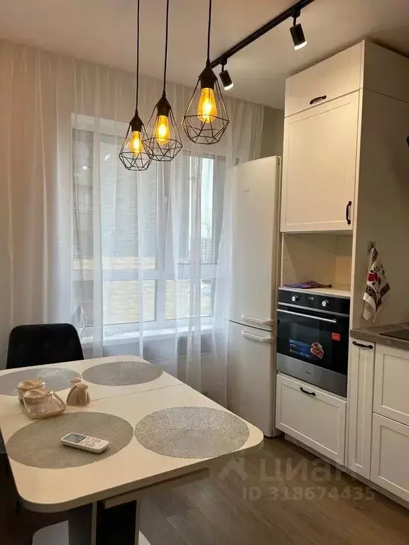 Студия Татарстан, Казань ул. Братьев Батталовых, 20Ак2 (32.0 м) - Фото 1