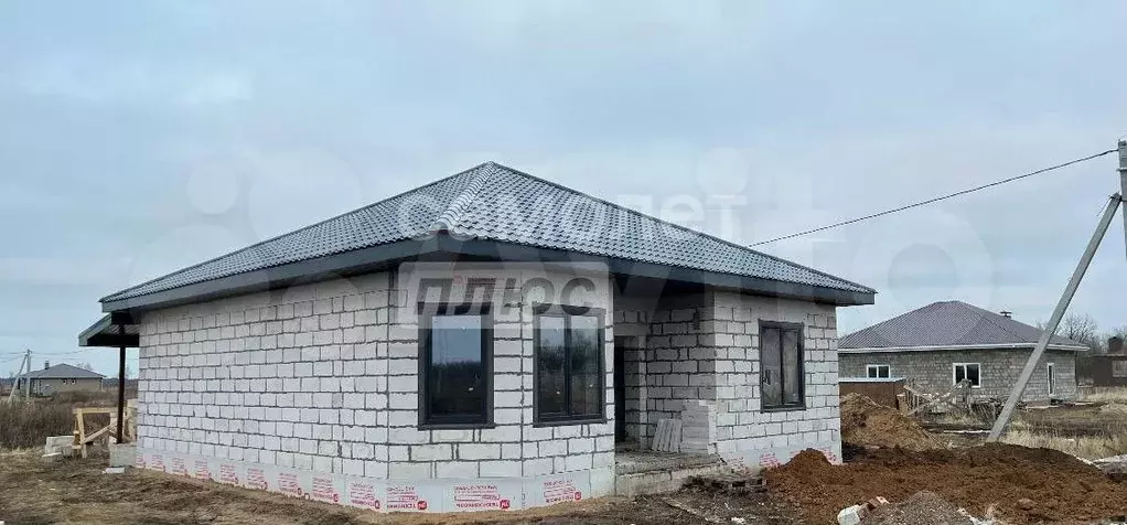 Дом 101,1 м на участке 10 сот. - Фото 1