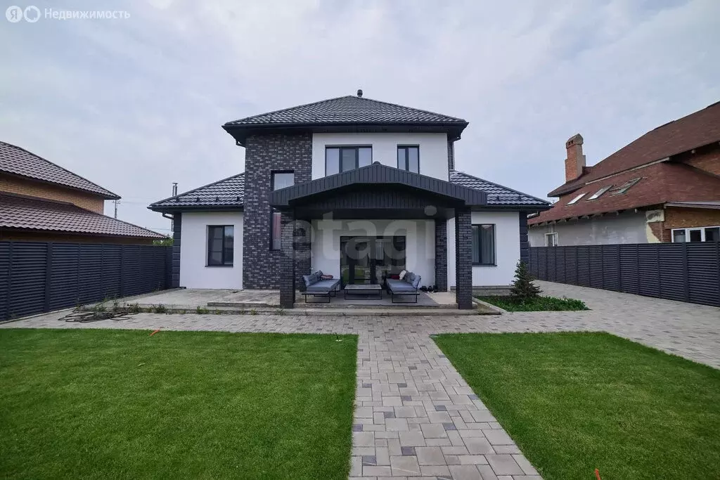 Дом в Стерлитамак, Рассветная улица (249.5 м) - Фото 1