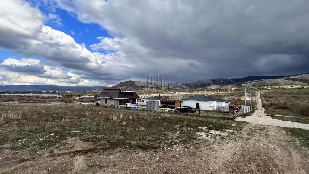 Участок в Крым, Симферопольский район, Добровское с/пос, с. Мраморное  ... - Фото 1