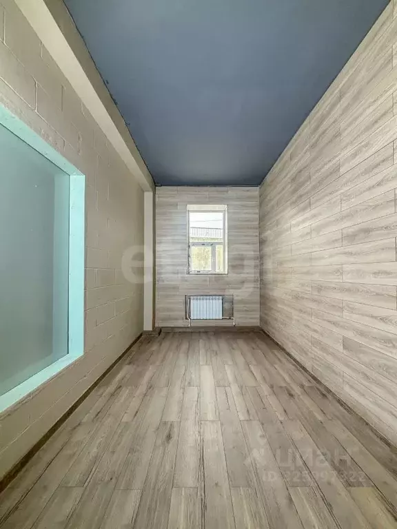 Помещение свободного назначения в Псковская область, Псков Октябрьский ... - Фото 1