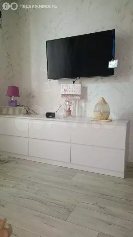 1-комнатная квартира: Шахты, улица Халтурина, 70 (30 м) - Фото 0