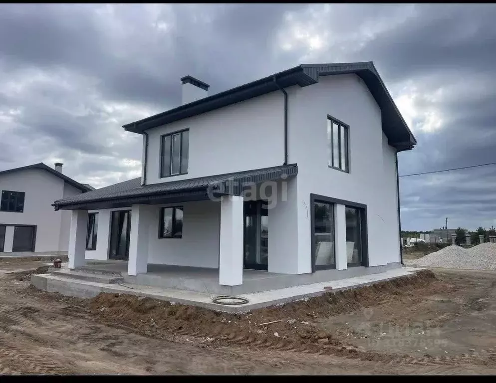 Дом в Самарская область, Ставропольский район, с. Ягодное ул. ... - Фото 0