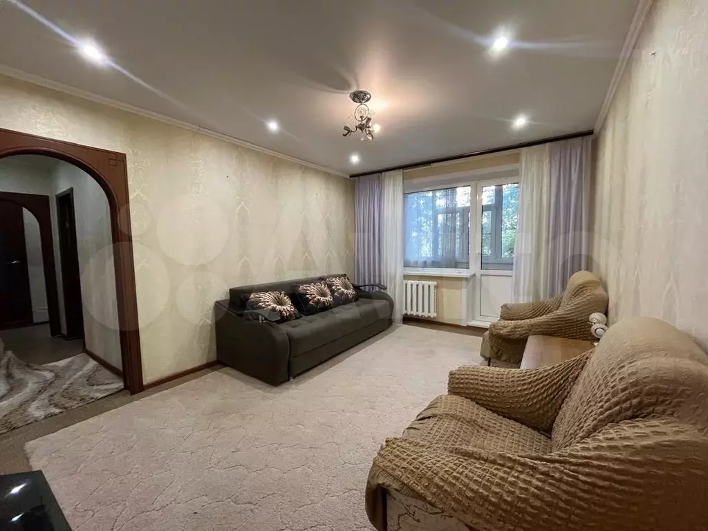 2-к. квартира, 50 м, 1/1 эт. - Фото 0