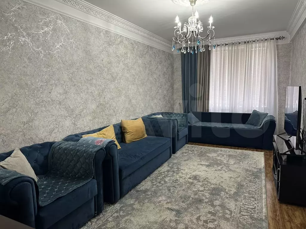 2-к. квартира, 74 м, 1/4 эт. - Фото 1