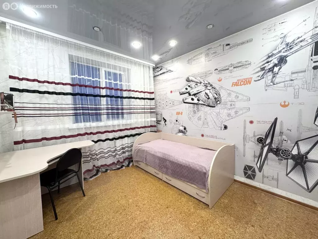 3-комнатная квартира: Норильск, улица 50 лет Октября, 8 (67.7 м) - Фото 1