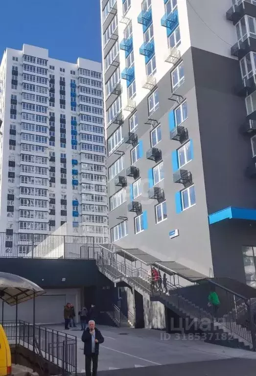 3-к кв. Краснодарский край, Новороссийск ул. Куникова, 47Г (96.0 м) - Фото 1