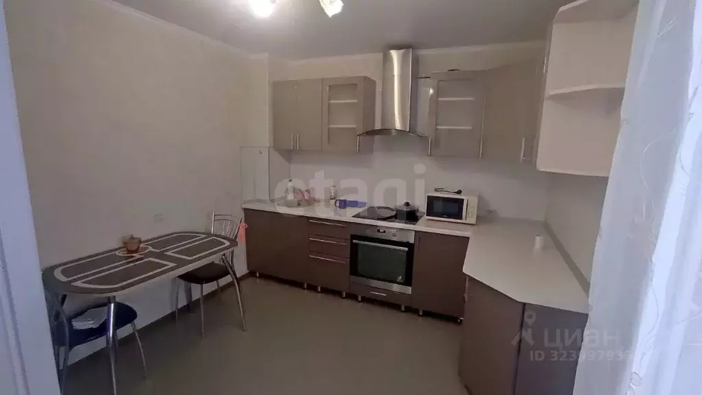 1-к кв. Тюменская область, Тюмень ул. Станционная, 26В/1 (45.0 м) - Фото 1