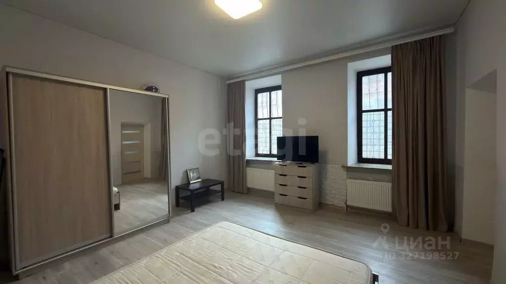 2-к кв. Крым, Симферополь ул. Жуковского (76.0 м) - Фото 1