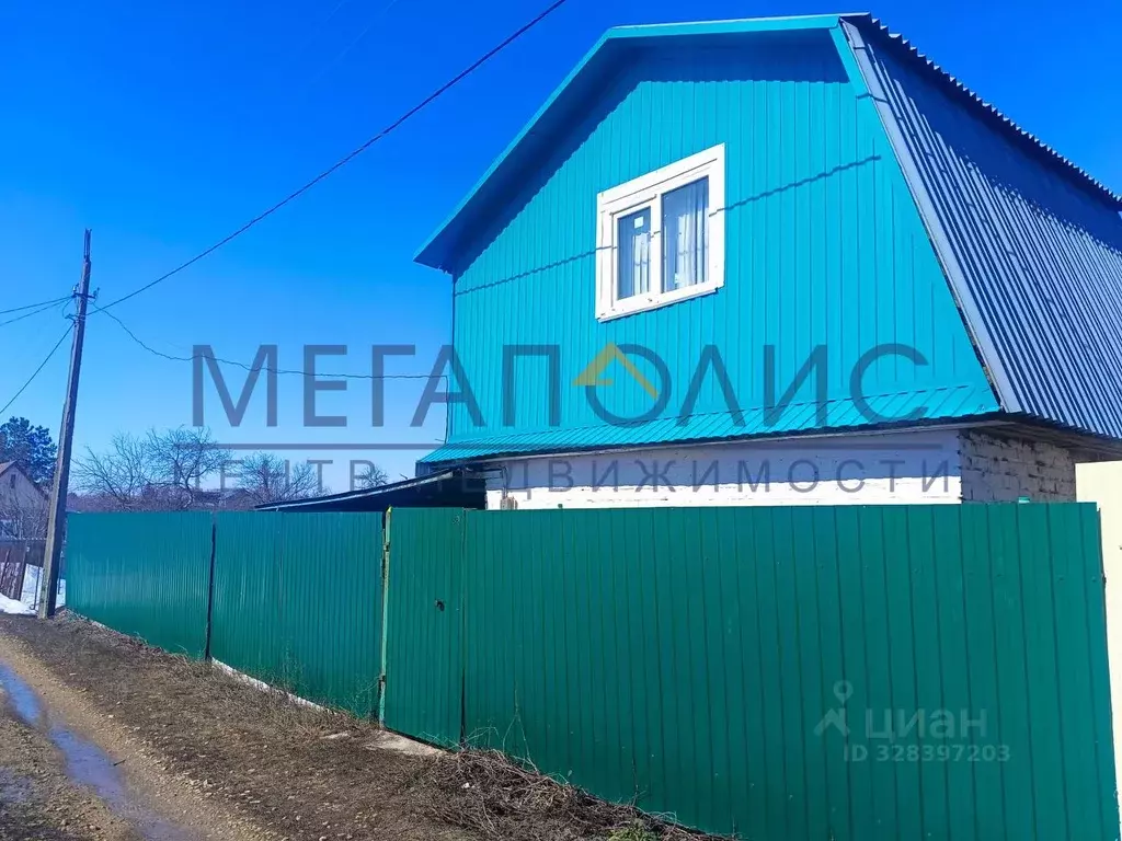 Дом в Саратовская область, Балаковский район, Быково-Отрогское ... - Фото 1