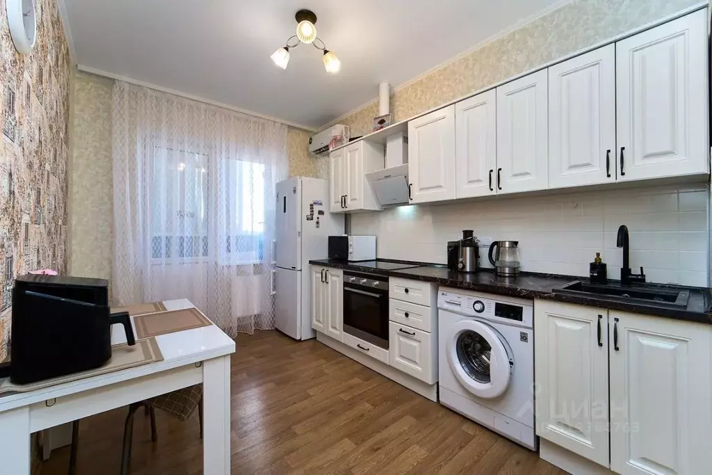 1-к кв. Краснодарский край, Краснодар Российская ул., 267к2 (39.4 м) - Фото 0