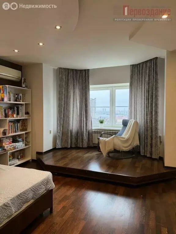 3-комнатная квартира: Астрахань, улица Менжинского, 2к2 (119 м) - Фото 1