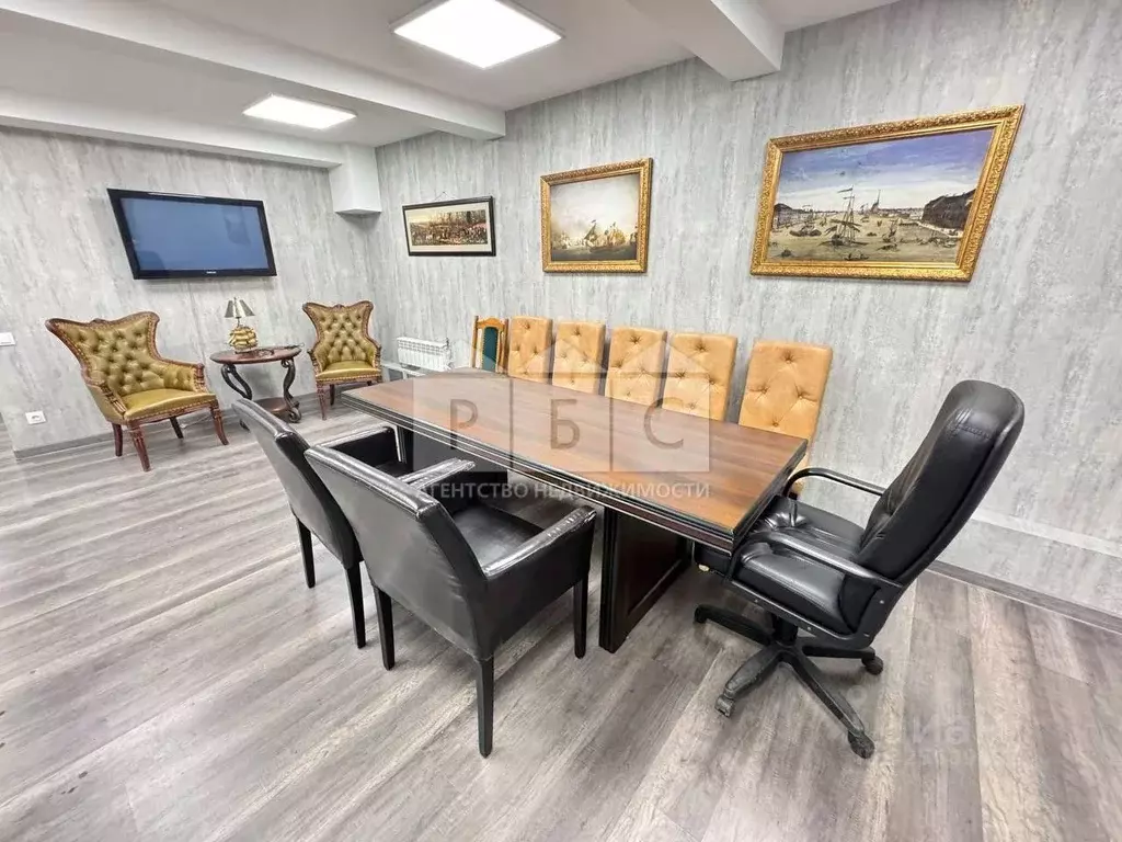 Помещение свободного назначения в Саратовская область, Саратов ул. ... - Фото 1