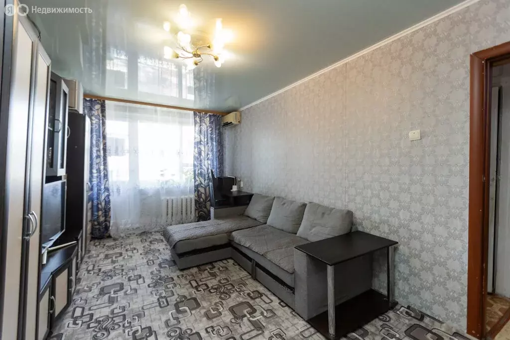 3-комнатная квартира: Оренбург, Народная улица, 12/1 (61.9 м) - Фото 2