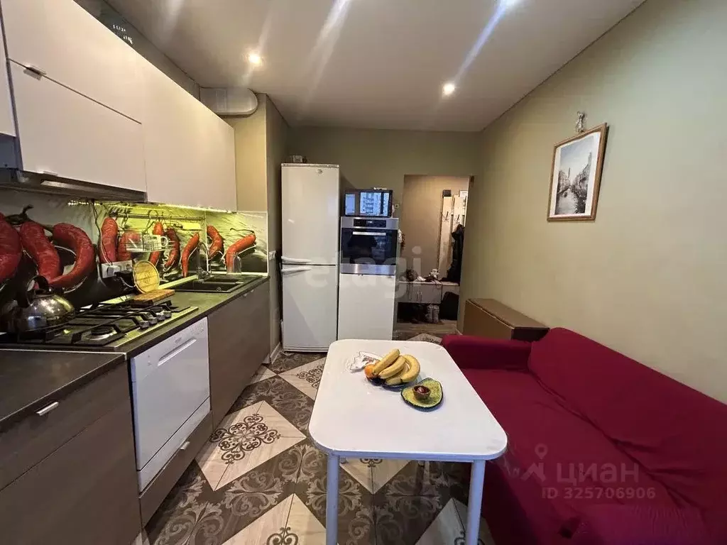 3-к кв. Воронежская область, Воронеж ул. Космонавта Комарова, 16 (63.0 ... - Фото 1