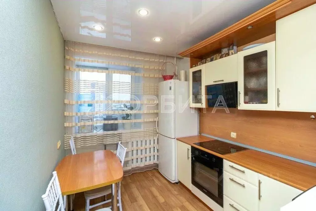 1-к кв. Тюменская область, Тюмень ул. Спорта, 95 (33.0 м) - Фото 1