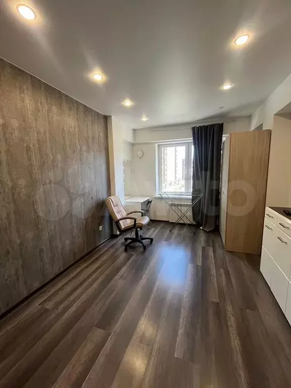 1-к. квартира, 40 м, 7/10 эт. - Фото 1