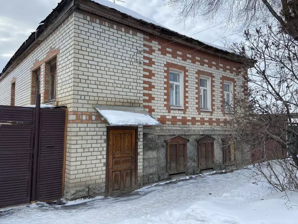 Дом в Саратовская область, Энгельс ул. Нестерова, 50 (147 м) - Фото 0