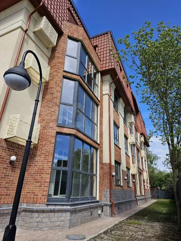 2-к. квартира, 69 м, 4/4 эт. - Фото 0