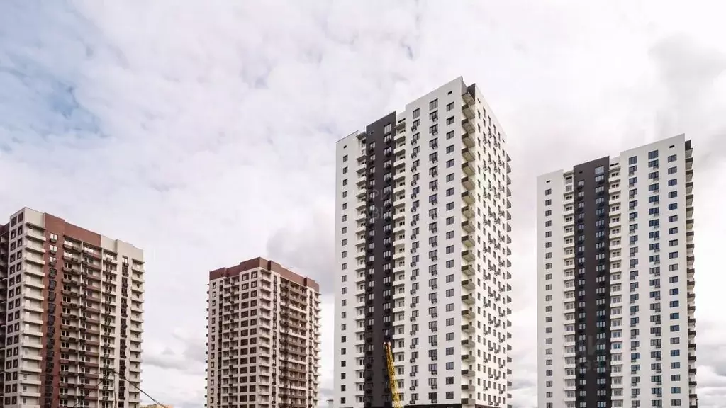 2-к кв. Тюменская область, Тюмень ул. Республики, 204к20 (51.0 м) - Фото 1