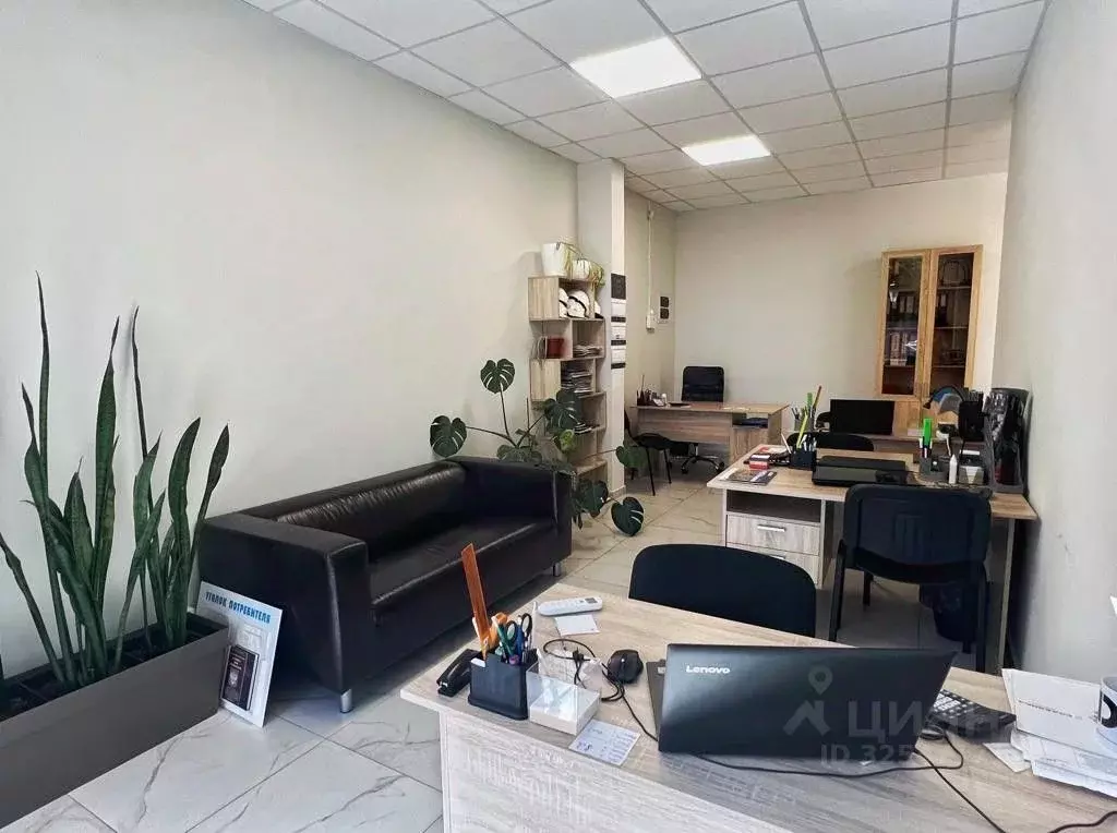 Помещение свободного назначения в Краснодарский край, Краснодар Имени ... - Фото 2