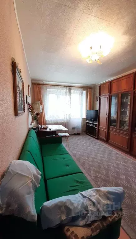 3-к кв. Саратовская область, Энгельс 1-й мкр, 1 (62.0 м) - Фото 0